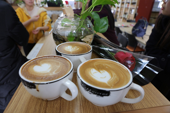 1520571456291007641.png blob.png