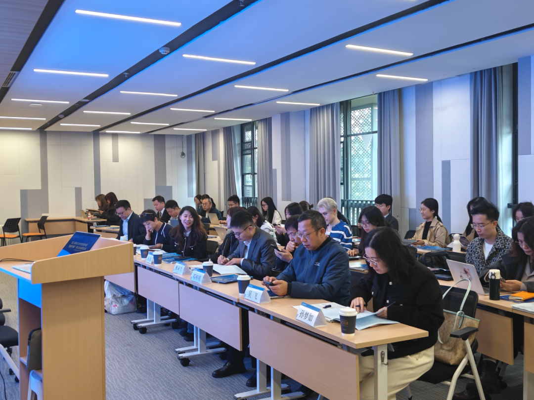 The Second Zhejiang University Doctoral Forum on International Communication: Seeking Truth was held