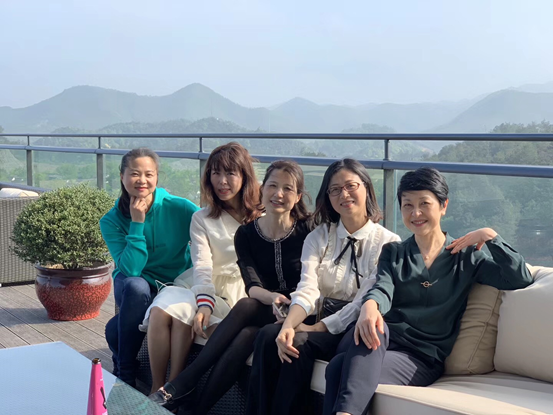 1555983994960023306.png image.png